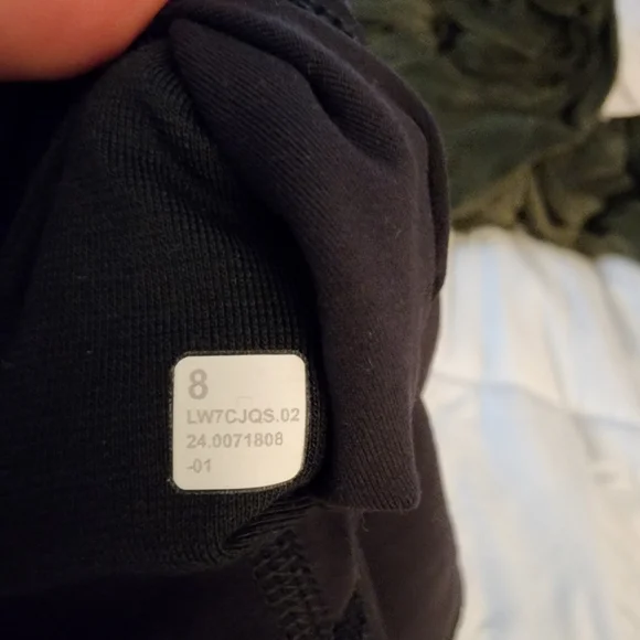 Lululemon Black Camisole and Short Workout Set Sz 8 - Picture 2 of 9